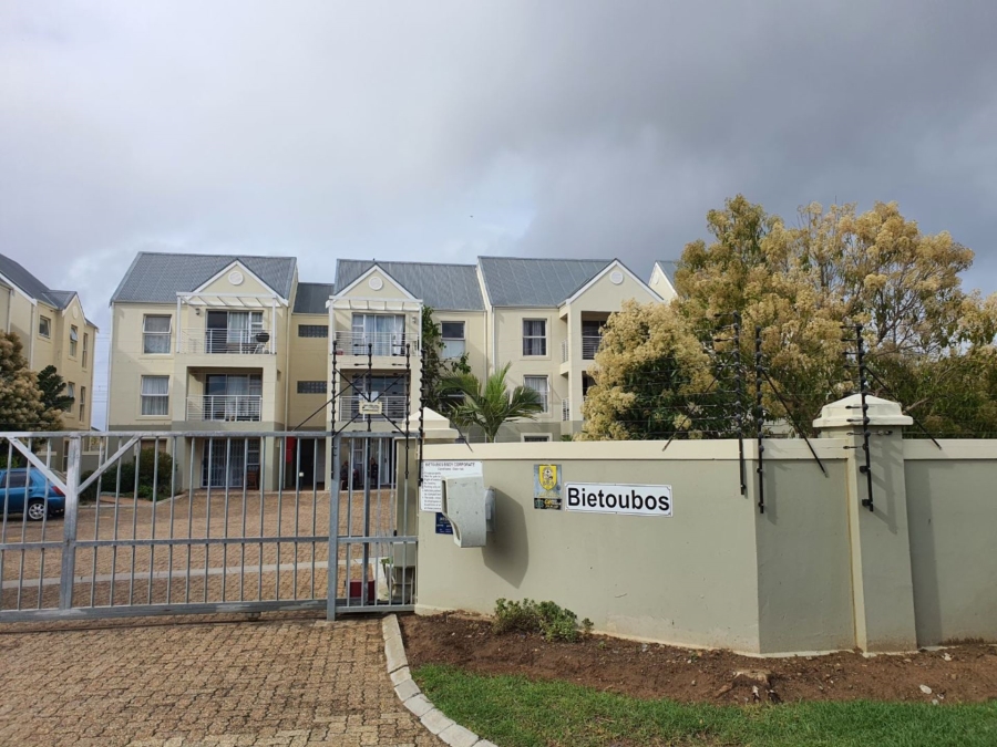To Let 2 Bedroom Property for Rent in Rome Western Cape